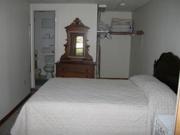 Lower Bedroom